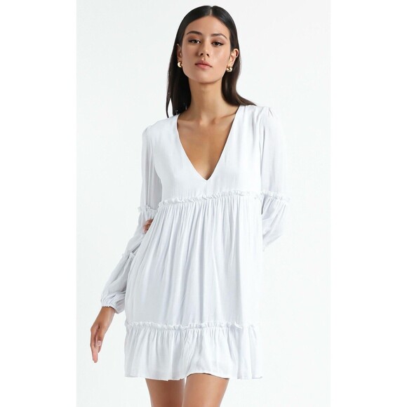 Showpo Summer Soul Dress White Ruffled Bottom Lightweight, Size 8 - Picture 2 of 16